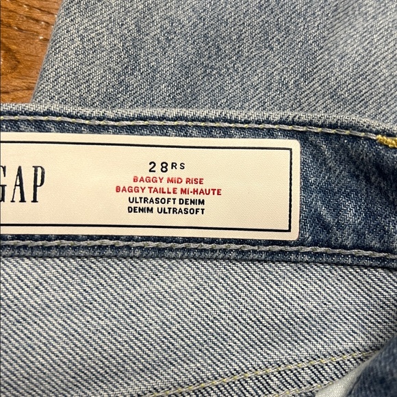 NWT GAP baggy Jeans - Picture 2 of 5